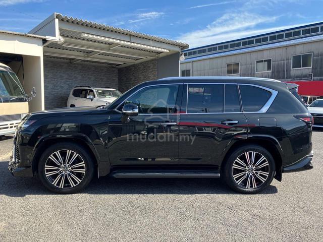 2024 Lexus LX600 Luxury with Modellista Bodykit - 3