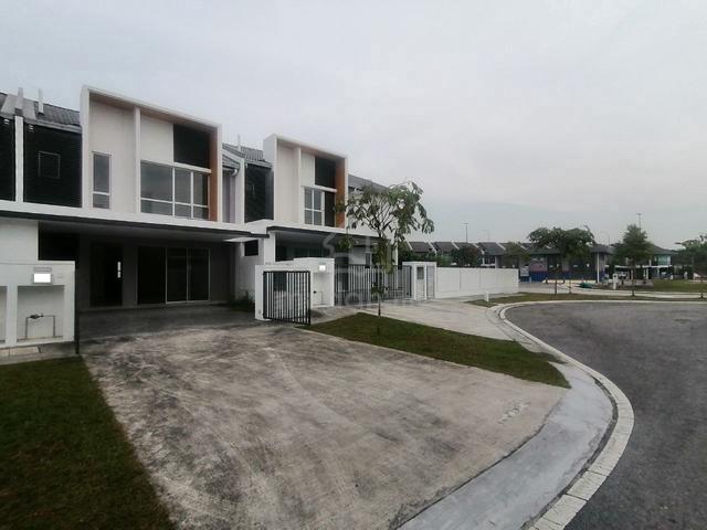 24x65 Double storey serene heights semenyih 1