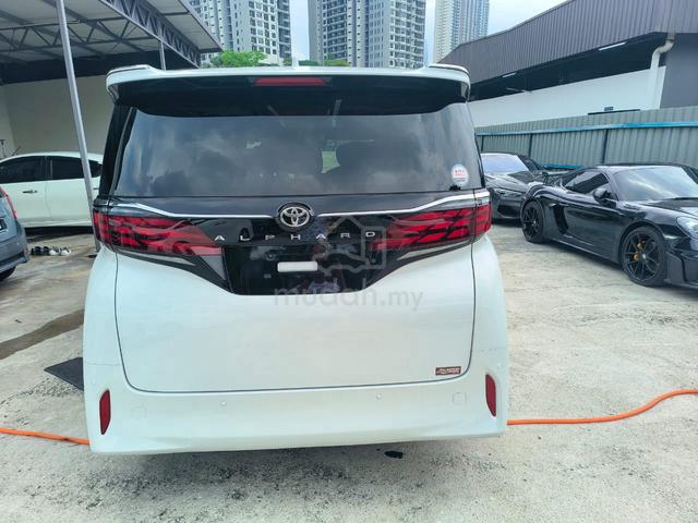 2024 Toyota ALPHARD 2.5 Z/ GRADE 5A / 4K KM ORI - 5