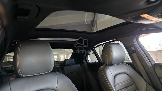 2018 Mercedes Benz C350E 2.0 AMG (A)LOW KM - 4