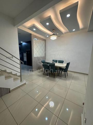 Fully renovated & Furnished below market value Bandar Permata Lunas 3