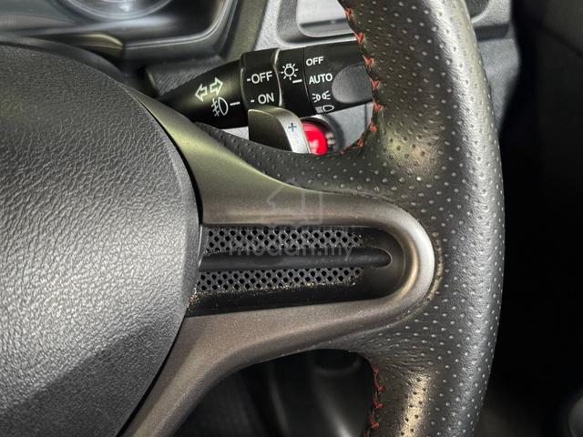 2022 Honda BR-V 1.5 V NEW FACELIFT - LOW MILEAGE - 4