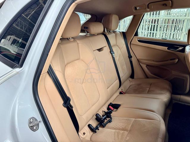 2016 Porsche MACAN 2.0 (A) - 5