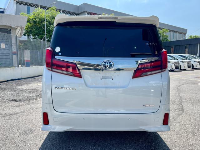 2021 RECON Toyota ALPHARD 2.5 S 8 SEATER EDITION - 4