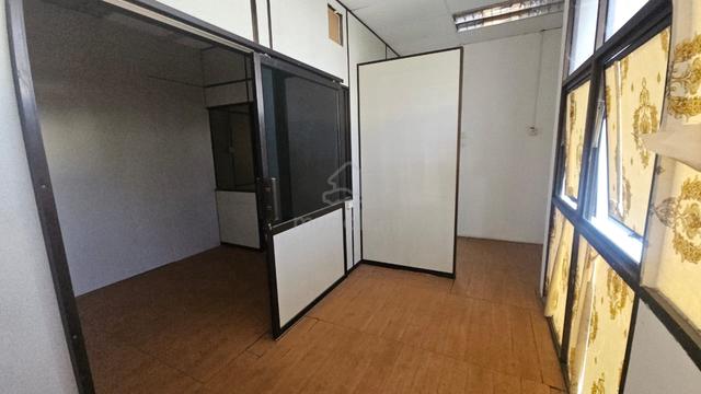 Rental Warehouse/Factory in Taman Perindustrian Ringan Juru, Penang. 1
