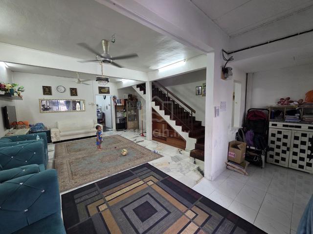 Fully Extended Double Storey Taman Baiduri Jaya Bandar Teknologi Kajan 1