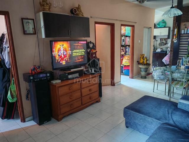 Shop lot house 1