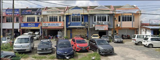 Kedai/pejabat tingkat atas Paka, Dungun 1