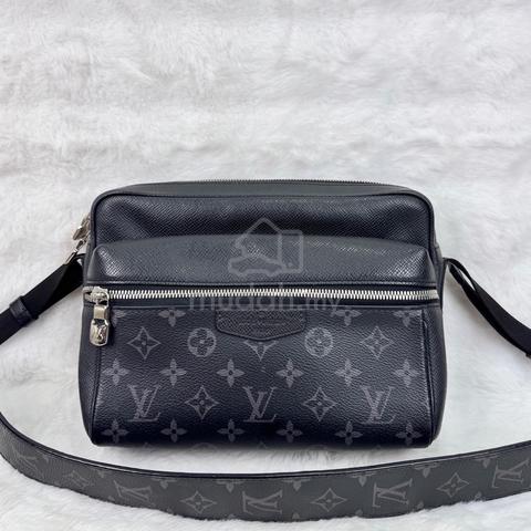 Carousel Image Selected