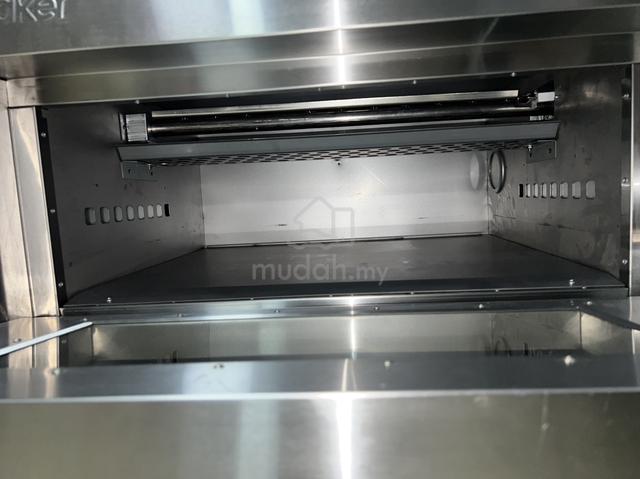 The Baker Gas Oven D1/P1 - photo 5 of 6