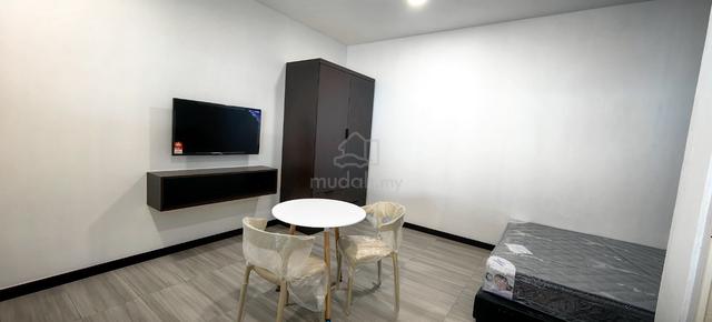 Studio Room for rent KK 4