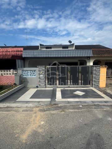 Taman Saleng Baru / Senai / Johor 1