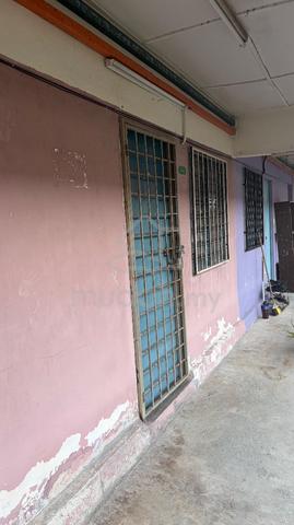 Rumah Pangsa Rakyat - College Heights, Pajam (Rumah pangsa rakyat) 1