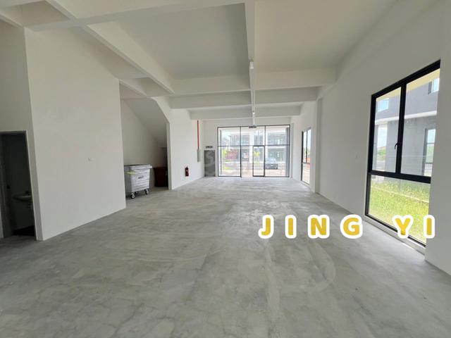 Pusat Perniagaan Perdana Simpang Ampat NLPS Rent 1