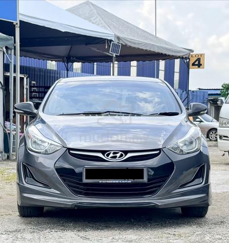 TRUE 2015 Hyundai ELANTRA 1.6 PREMIUM FACELIFT (A) - 3