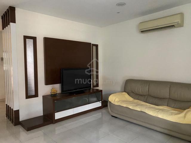 Double-storey Terrace House for  rent  1