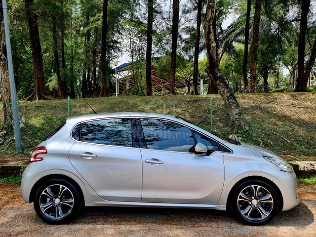Peugeot 208 1.6 VTi 5Door AutoHeadlamp&RainSensor - 3