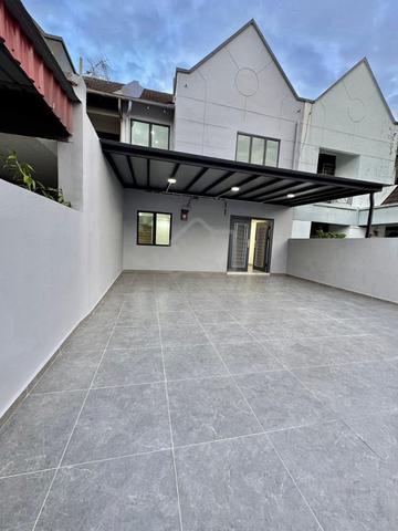 Jalan Permas Jaya 12, Taman Permas Jaya 1