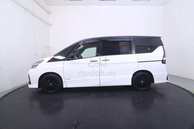 2022 Nissan SERENA 2.0 PREMIUM HIGHWAY STAR (A) - 5