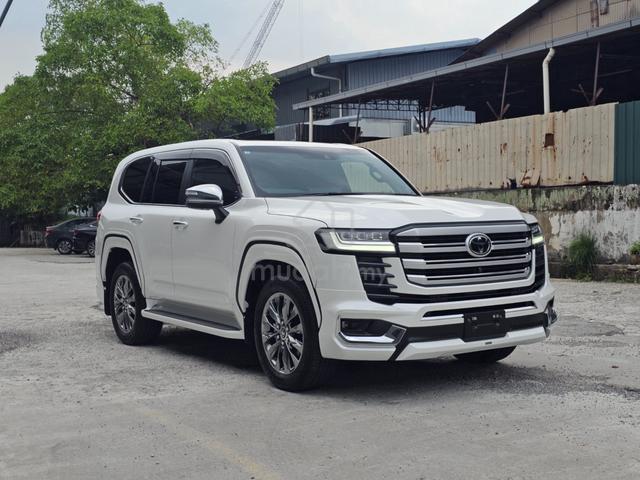 2022 Toyota LANDCRUISER 3.5 ZX BLACK INTERIOR - 1
