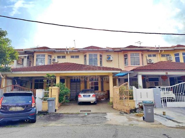 Freehold 2 Storey Terrace House - Taman Merak Mas, Melaka 1