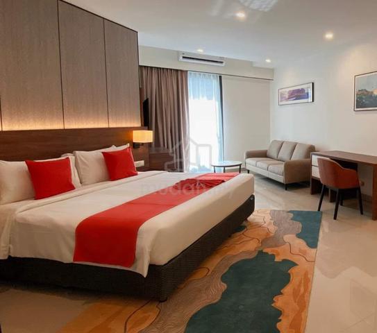 Grand Ion Majestic 2