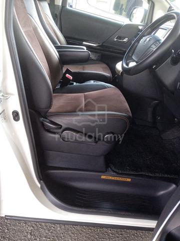 2013 Toyota ALPHARD 3.5 350G FACELIFT (A) - 5