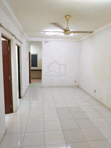 Mahkota Cheras 1