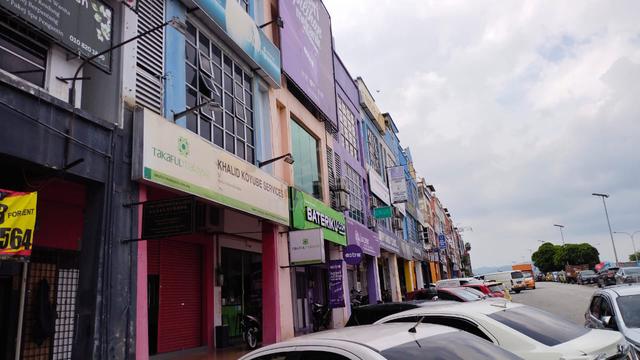 First Floor Shop for Rent – Pusat Perniagaan Cempaka 1