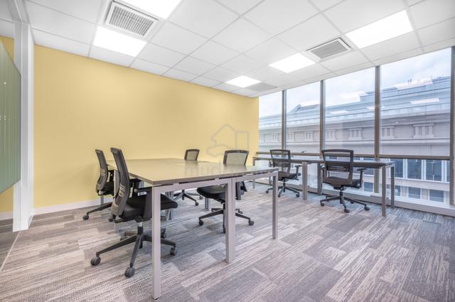 Professional office space for 5 persons in Regus Menara Summit 1