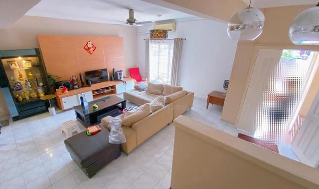 Mutiara Subang Sek U5 Subang Bestari End Lot Double Storey For Rent 1