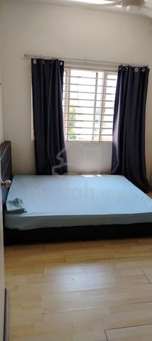 Beautiful Master Room,Female,Putra Suria Resident, 2min Cheras LRT 1