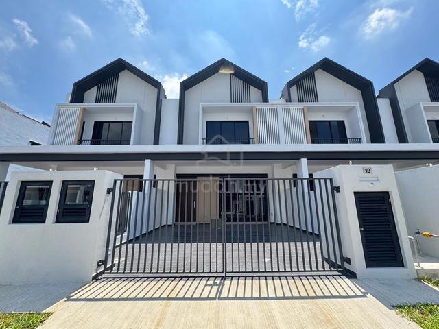 2 Storey For Sale @ Bandar Dato Onn/ Jln Permata/ Brand New/ Tebrau 1