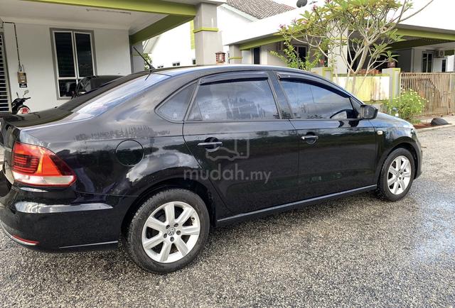 2017 Volkswagen VENTO 1.6 COMFORTLINE (A) - 4