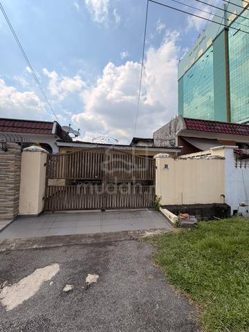 JB Town Taman abad Landak Single storey terrace 1