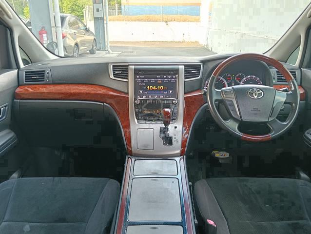 2010 Toyota Vellfire 2.4 (A) Modelista Edition - 4
