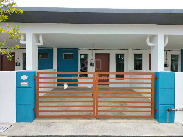 Teres Setingkat D'Halona Tasek Gelugor Penang. 1