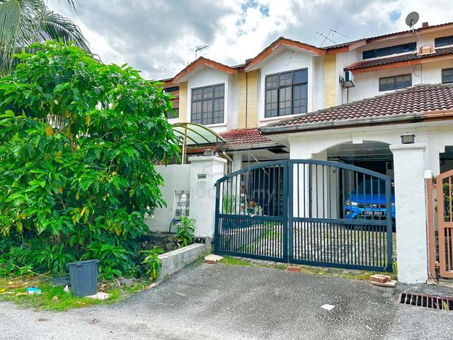 Taman Sri Andalas, Klang, 20'x70' Double Storey House 1
