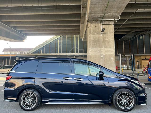 2017 Honda ODYSSEY 2.4 ABSOLUTE RC1 360 CAM 2 P/D - 3