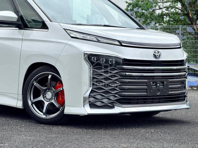 2023 (RIM JAPAN 3 LED ) Toyota VOXY 2.0 S-Z (A) - 4