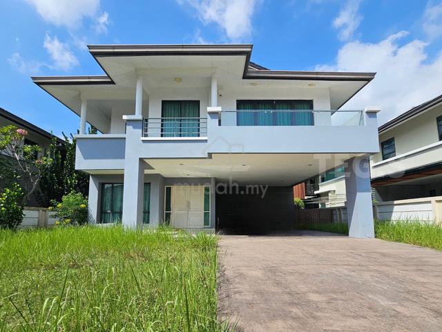 Limited Garden View Bungalow 9000sf! Amverton Park Bukit Rimau 1