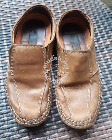 Leather clearance shoes bata