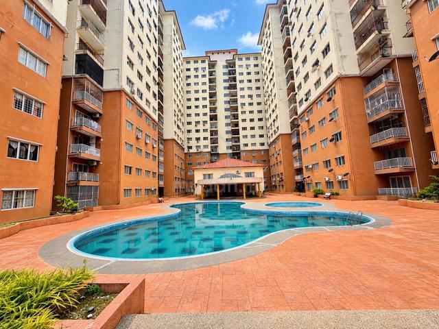 Selesa I-Resort Apartment 1