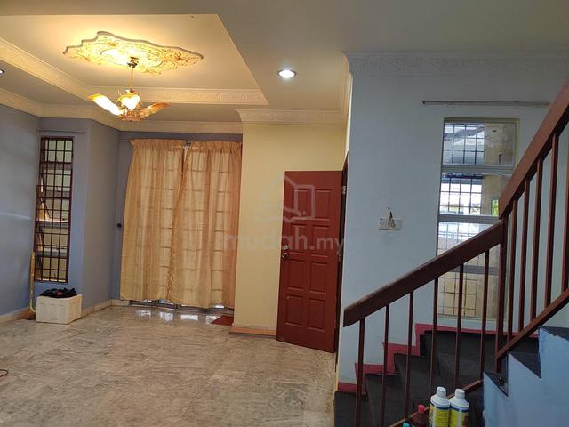 Bandar Laguna Merbok Dable Stotey Terrace House For Rent 2