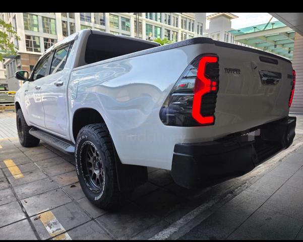 2016 Toyota HILUX 2.8 G VNT (A) - 4