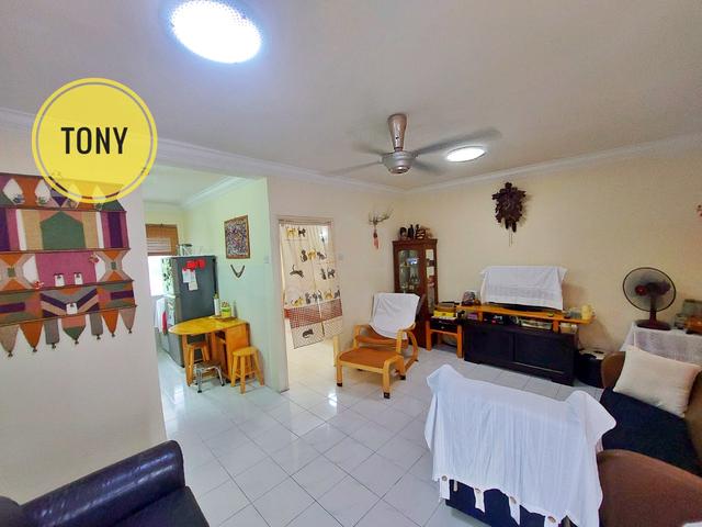 Sri Ivory (Sri Ivori) Apartment 1