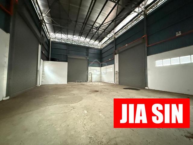 1.5-Storey Semi-D Factory for RENT @ Juru / Bukit Minyak 1