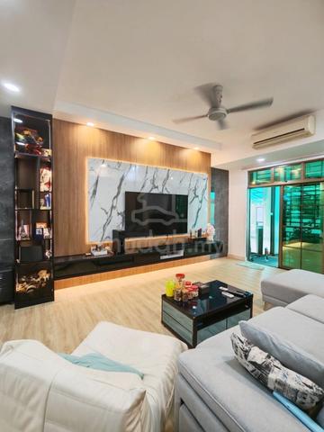 Desa Cemerlang 2 Storey Terrace House Fully Renovated 20x70 Freehold 1