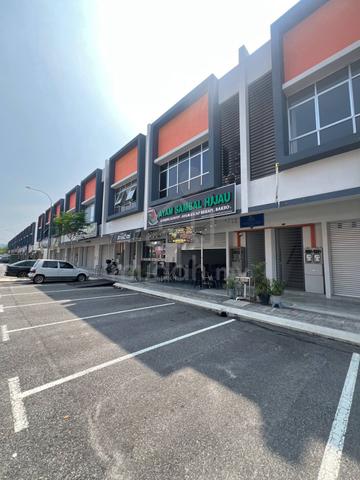 UNIT BAWAH🔥Shoplot Puncak Alam Suria 1