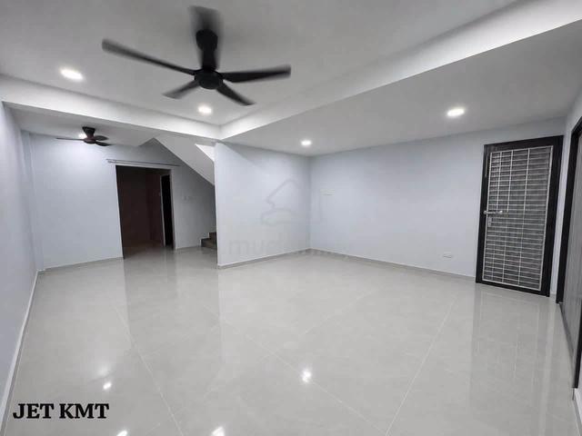 Taman Sentosa KLANG Yusuf Shahbuddin 2 Storey RENOVATED House For Rent 1
